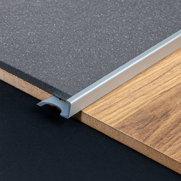 Slika ALU završna lajsna 8 mm 2,7 m L profil srebrna