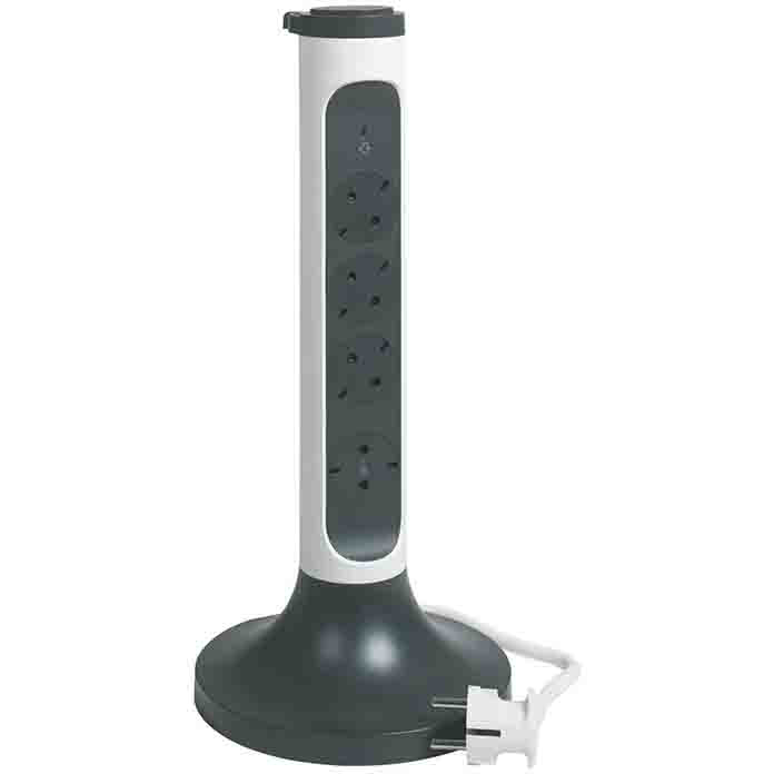 Slika Stub vertikalni beli 4×2P+E sa zaštitom i kablom 2 m – ugaoni model